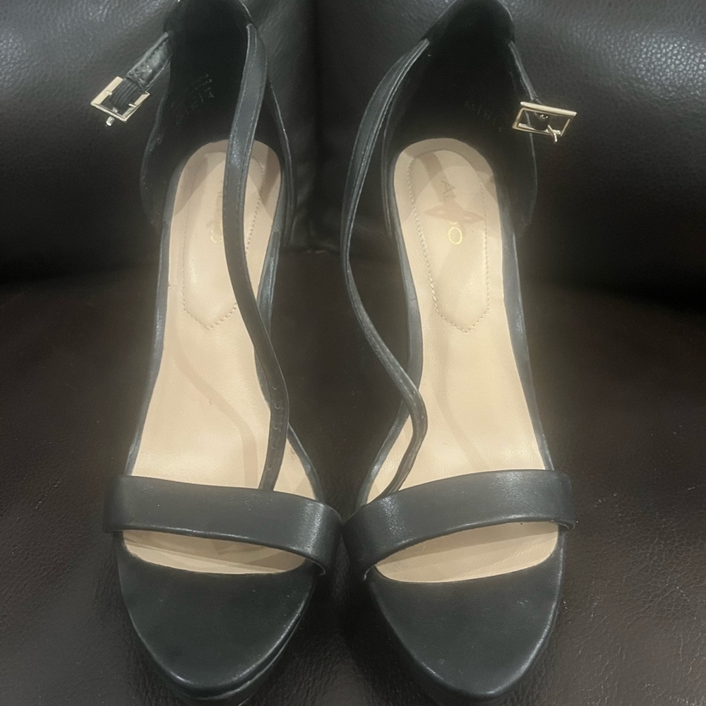 Elegant Black Women's Sandals